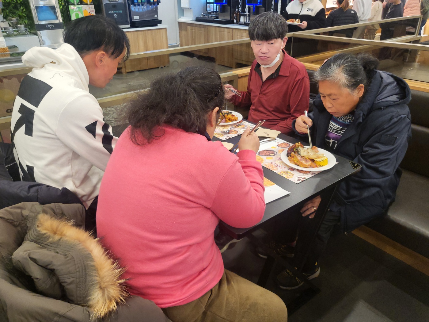 KakaoTalk_20241220_125022015_05.jpg