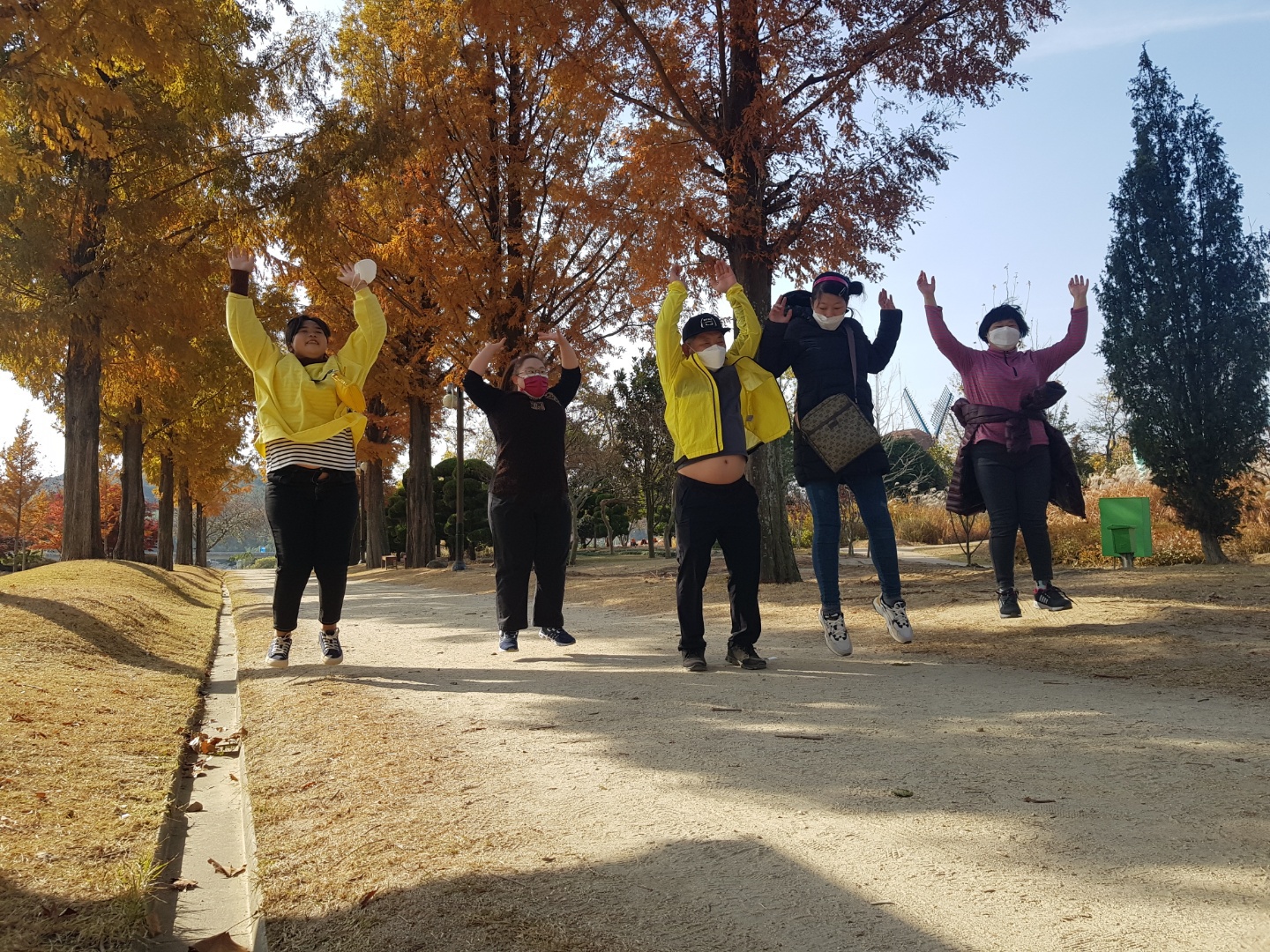 KakaoTalk_20221207_102621797_05.jpg